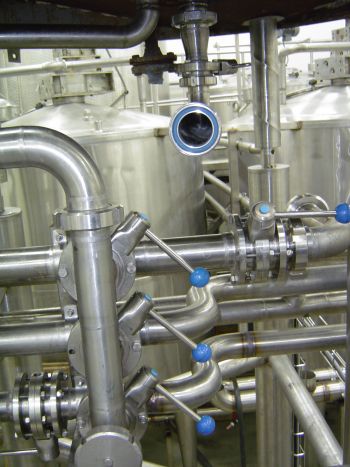 Ventilknoten unter Mischtank